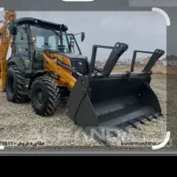 راننده بیل بکهو وبیل زنجیری