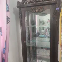 بوفه  پایه دار