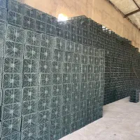 کارگر جهت همکاری در سبد سازی