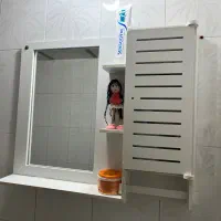 آینه باکس دار سرویس بهداشتی