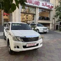 تویوتا هایلوکس دوکابین مدل ۲۰۱۵