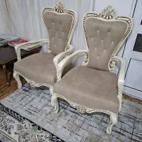 مبل نیم سلطنتی
