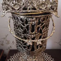 جادستمال کاغذی و سطل برنز