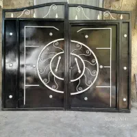 دروازه حیاط در حد نو کاملا سالم
