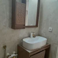 روشویی بهمراه آینه وباکس