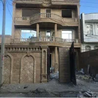 استاد کار بنای ساختمان