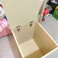 باکس بزرگ درب دار چوبی