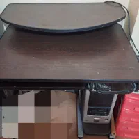 میز کامپیوتر