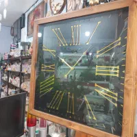 ساعت دیواری و دو طرفه