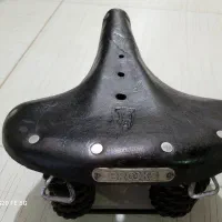 زین دوچرخه لاری انگلیسی اصل بدونه دست کاری شده