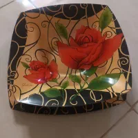 شیرینی خوری و میوه خوری