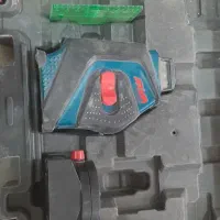 تراز لیزری آروا