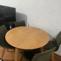 میز چهار نفره گرد