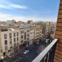 همیلا/۱۵۰متر/سه خواب/ویلایی/غرق در نور