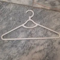 چوب لباسی بچه گانه و روسری