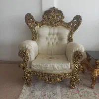 مبل سلطنطی