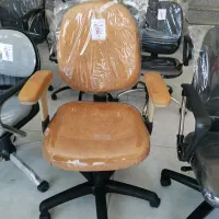 تمیز صندلی دست دوم. کامپیوتر مدیریت .. طبی جکدار