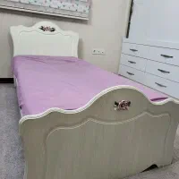 سرویس خواب و میز تحریر و کتابخانه