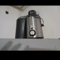 اب میوه گیر