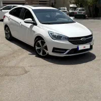 اریزو ۵ مدل ۴۰۱ داشبورد پیانویی بدون.رنگ شاسی سالم