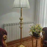 تولید آباژور ایستاده کنارسالنی رومیزی چراغ خواب