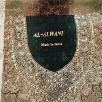ازاین پارچه یه سره ها که خانها لباس میدوزن