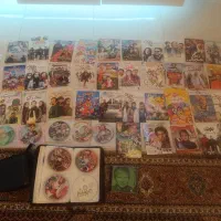 تعدادی حدودا 100 عددCDوDVD بصورت یکجا فروشی