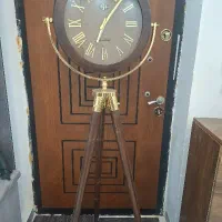 ساعت ایستاده