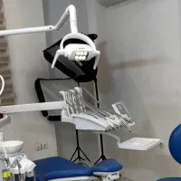 کارورز و‌کاراموز دندانپزشکی از موسسه وارستگان
