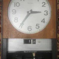 ساعت دیواری