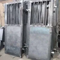 تعدادی جوشکار ماهر و نیمه ماهر درب و پنجره حیاط