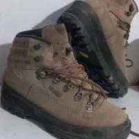 کفش کوهنوردی گورتکس لوا