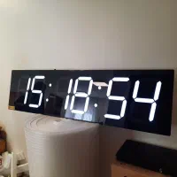 ساعت دیجیتال در ابعاد و رنگبندی مختلف (دیواری)