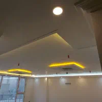 گچ کاری  نور مخفی و قاب بندی دیوار تی وی وال