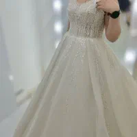 فروش لباس عروس مجلل