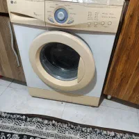 ماشین لباس شویی ال جی