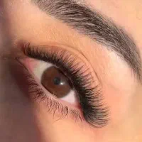 کاشت و اکستنشن مژه .لیفت و لمینیت مژه و ابرو