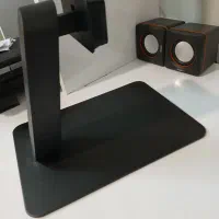 پایه نگهدارنده مانیتور