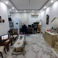 هم-خانه