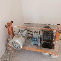 بالابر،تخته و بشکه و فرغون