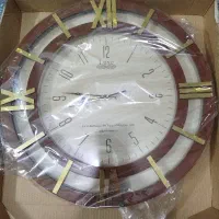 ساعت کوارتز اکبند
