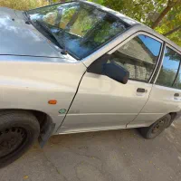 پراید نقراه ای عروسک