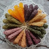 فروش انواع قند و نبات خوراکی در طرح و رنگ دلخواه