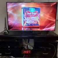 تلویزیون   سامسونگ  ۴۸ و میز