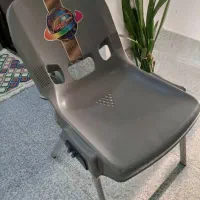 صندلی پلاستیکی جنس عالی درجه یک درحد نو