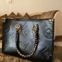 کیف طرح لویی ویتون