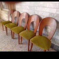 نیمکت و صندلی