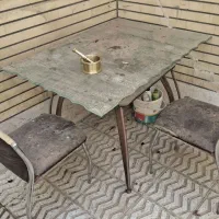 میز ناهار خوری نیاز تعمیر