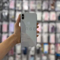 آیفون xs max سفید