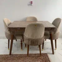 میزناهار خوری ۴ نفره